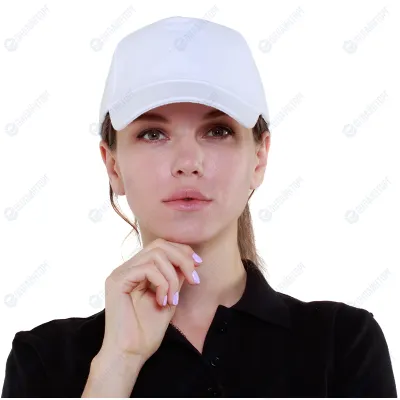 Бейсболка белая